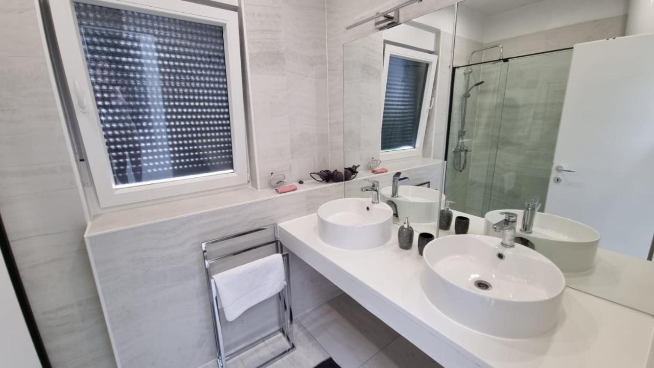 Holiday House Gavran Водице Екстериор снимка