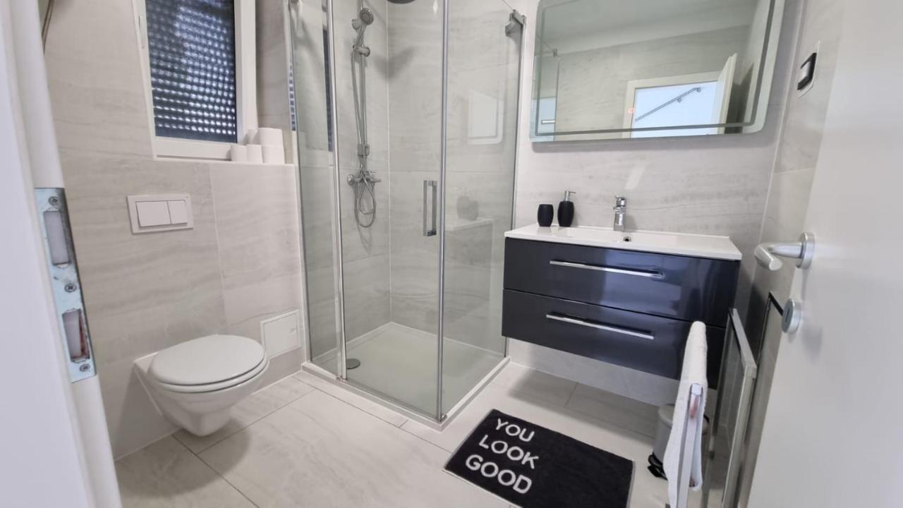 Holiday House Gavran Водице Екстериор снимка